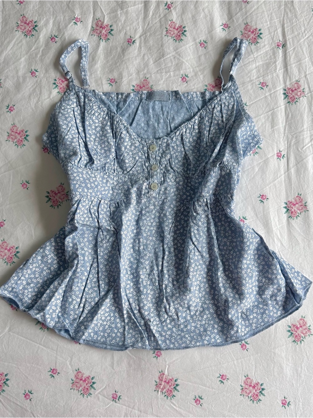 Brandy Melville Tiffany blue floral tank